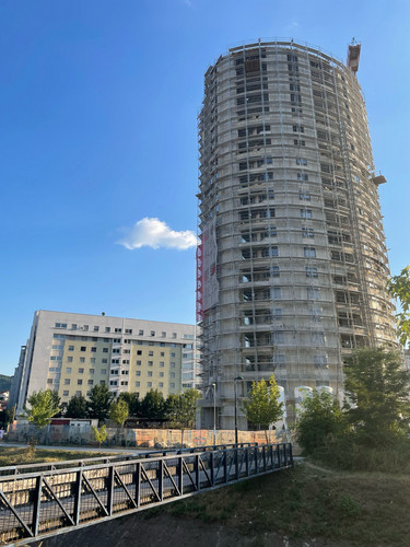 Tuzla Tower U Izvođenju